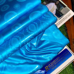 Bazin riche VIP: le luxe à petit prix chez Esperanza House Fashion.