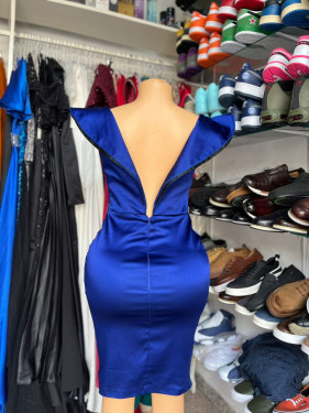 Robe bleu sublime, chic et élégante