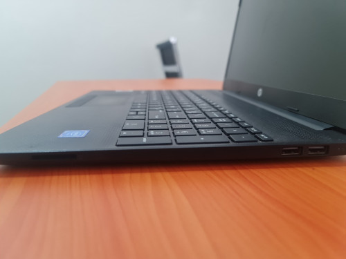 LAPTOP HP 15 A VENDRE 