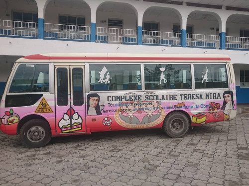 Minibus Accoster (2)